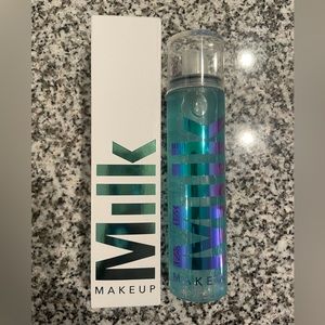 Milk Makeup Hydro Grip Set & Refresh Spray